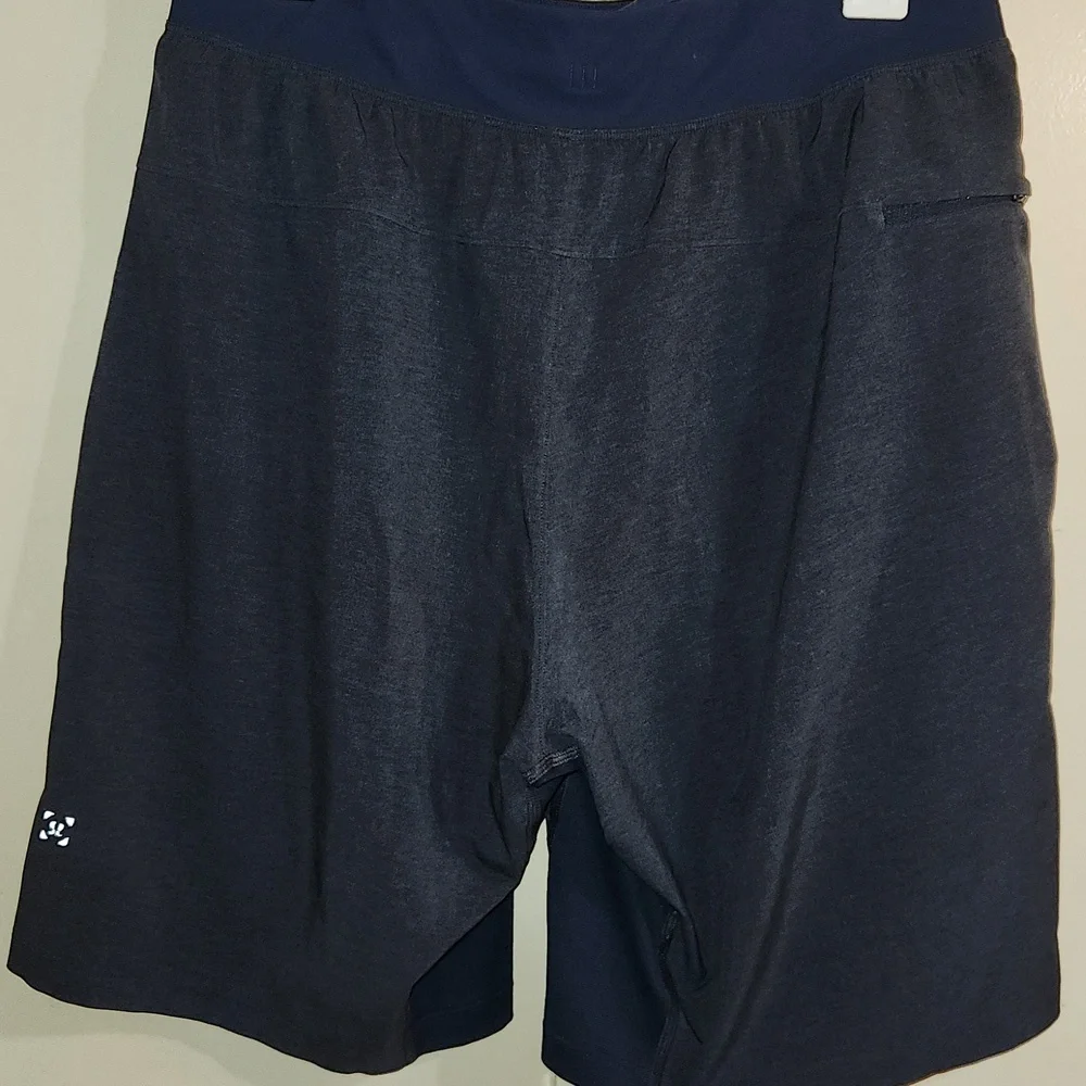 Lululemon☆ T.H.E Short 9" - Picture 7 of 9